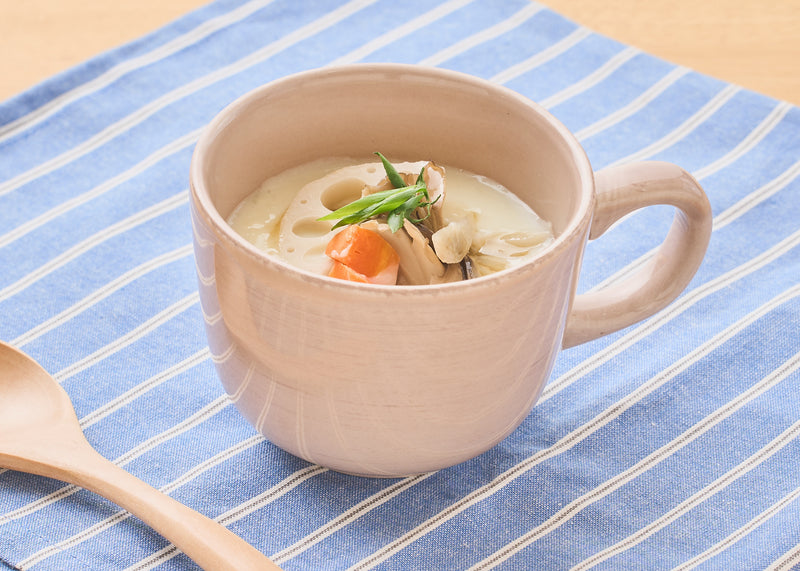 たっぷり根菜の優しい豆乳スープ